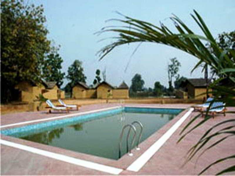 Tiger Lagoon Hotell Bandhavgarh National Park Exteriör bild