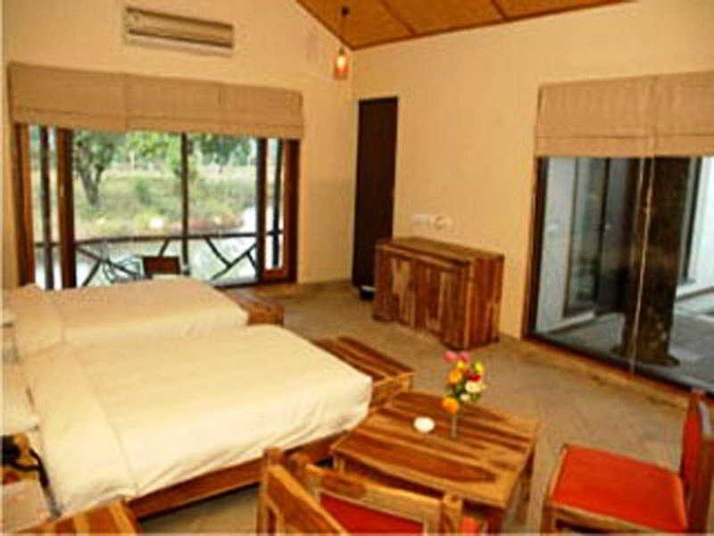 Tiger Lagoon Hotell Bandhavgarh National Park Exteriör bild